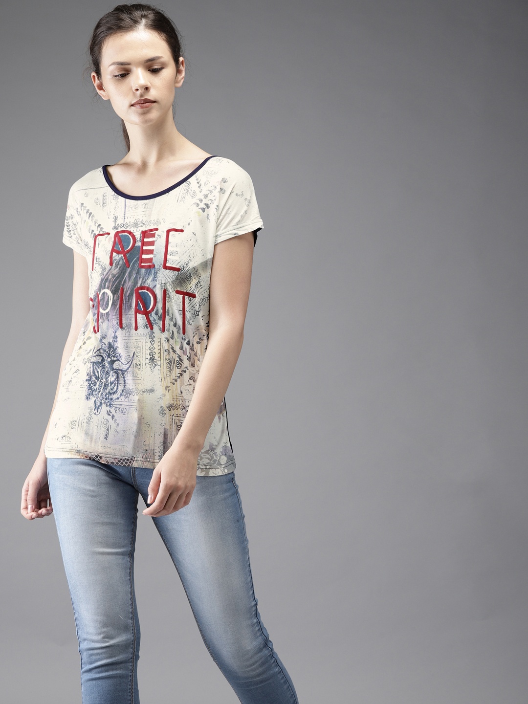 

Flying Machine Women Off-White & Navy Printed Round Neck T-shirt