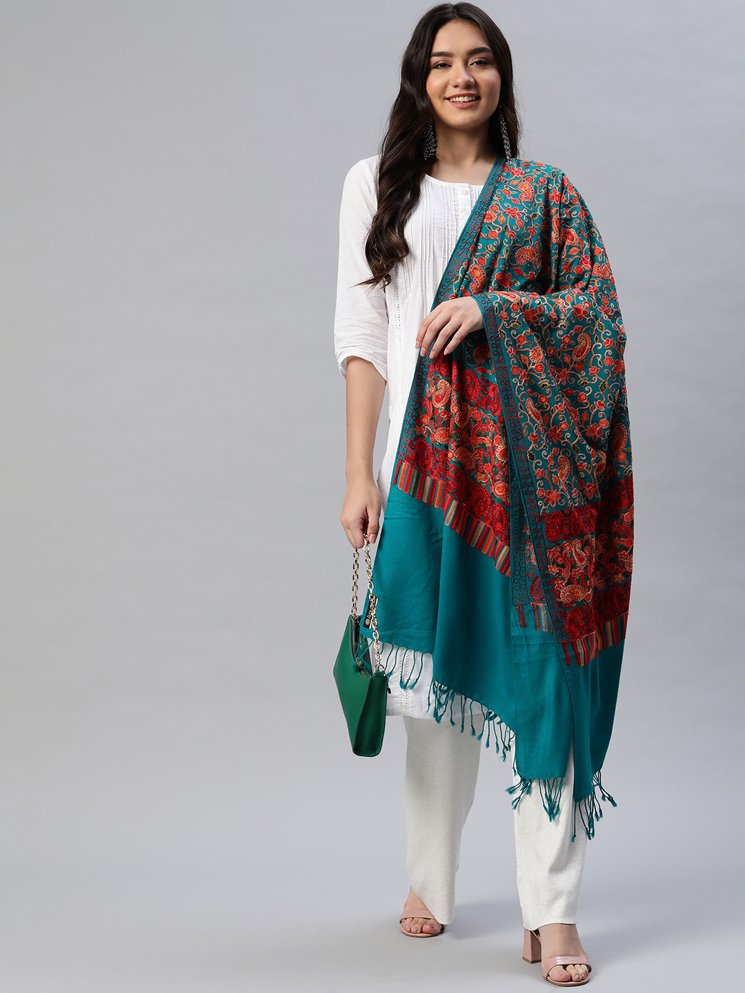 

WEAVERS VILLA Women Green Aari Embroided Shawl