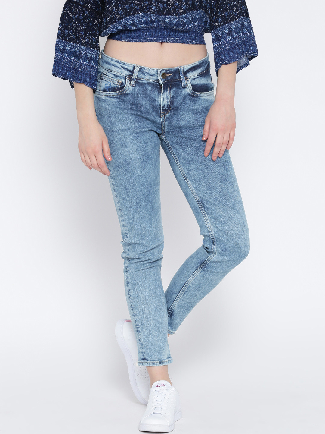 

Flying Machine Women Blue Skinny Fit Mid Rise Clean Look Jeans
