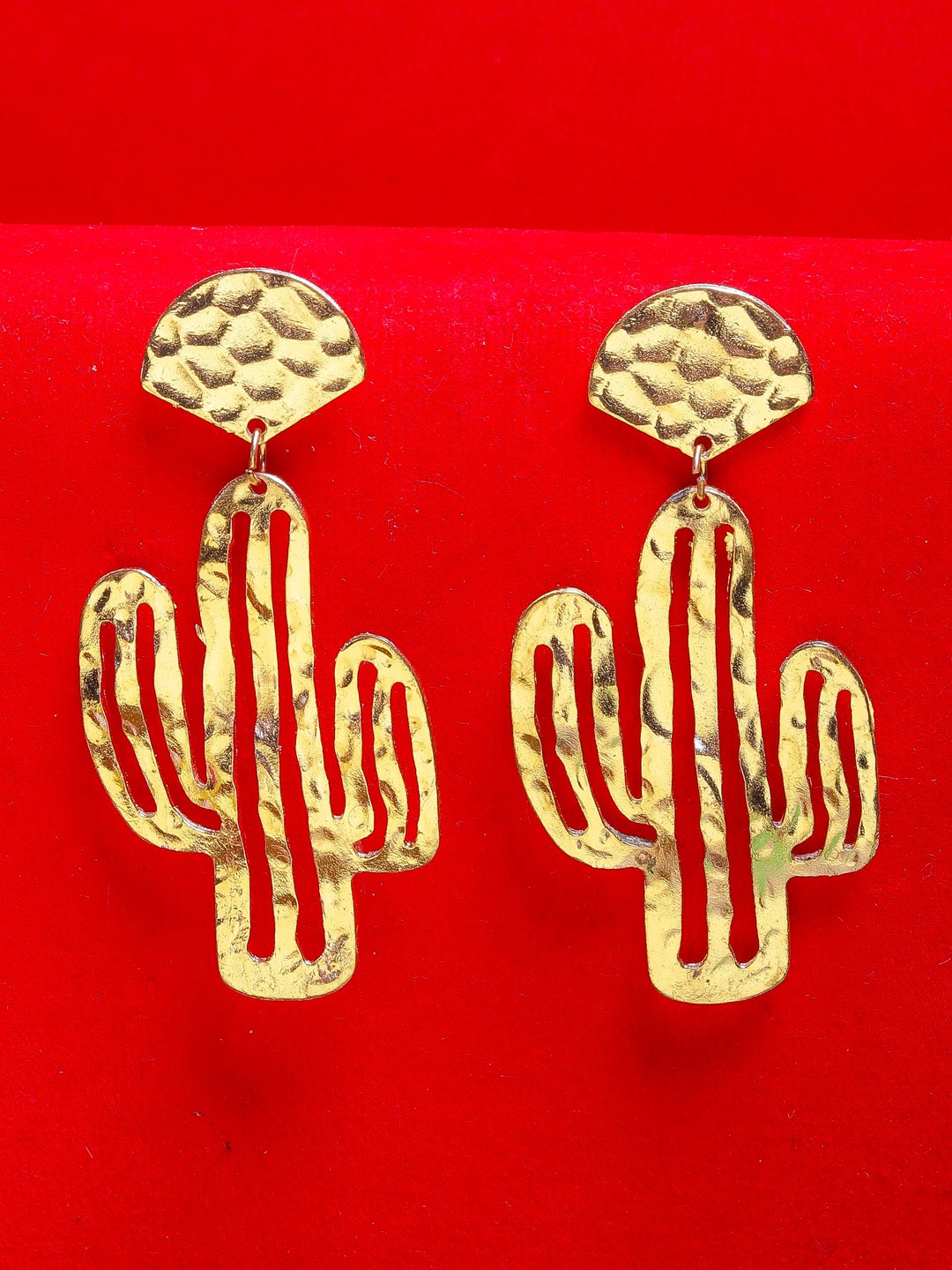 

DIVA WALK EXCLUSIVE Rose Gold Contemporary Drop Earrings