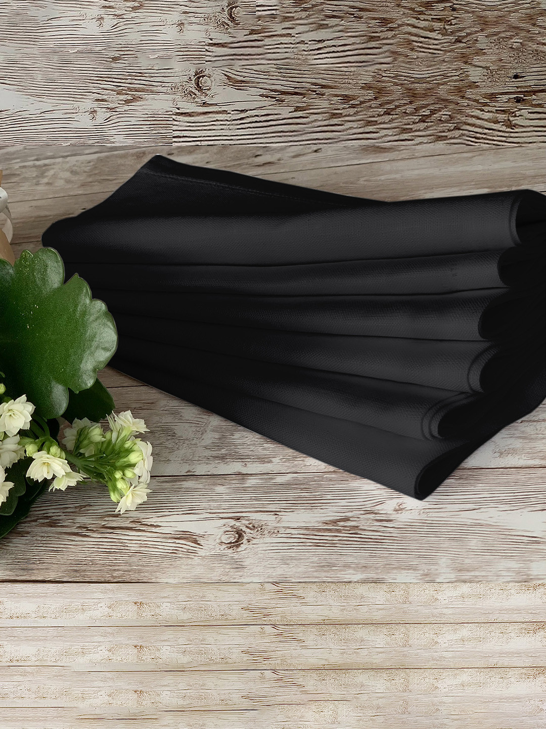 

Lushomes 6 Pieces Cotton Table Napkins, Black