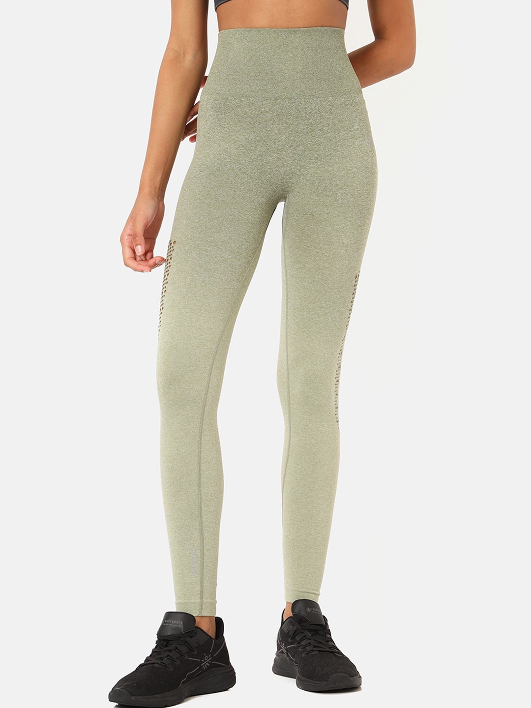 

Cultsport Women Green Seamless Jacquard Tights