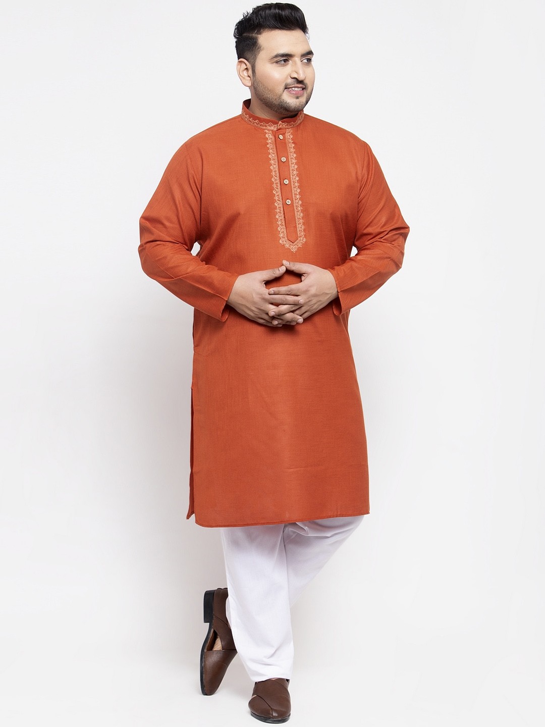

plusS Men Rust Pleated Pure Cotton Kurta with Pyjamas
