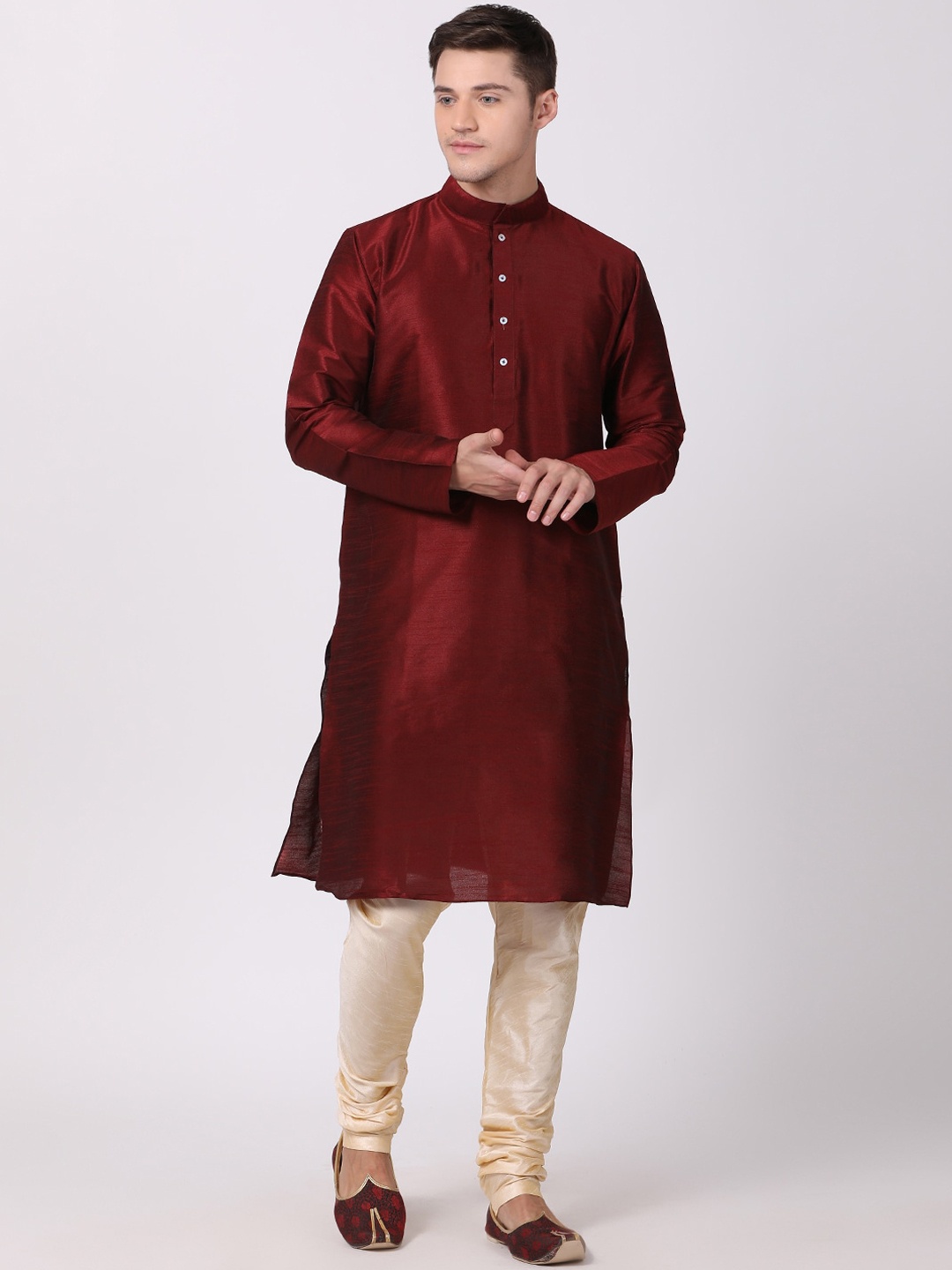 

TABARD Men Maroon Solid Dupion Silk Kurta With Churidar