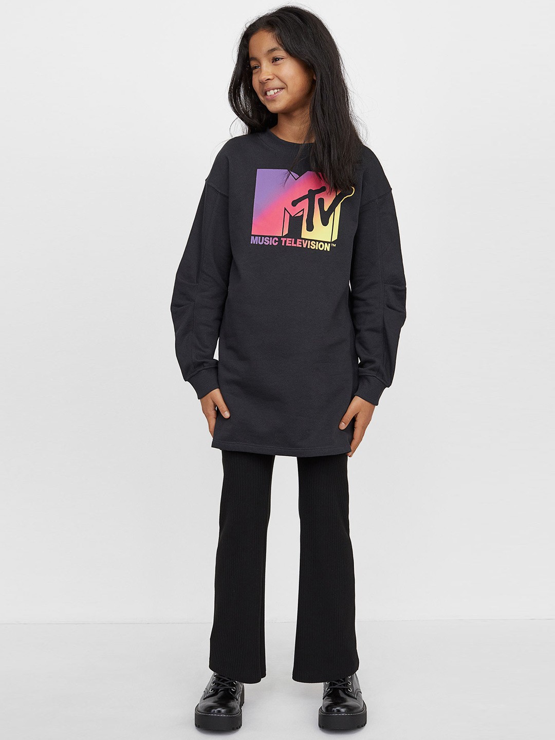 

H&M Girls Grey Oversized printed sweatshirt