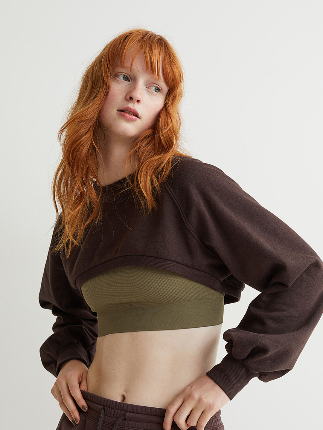 

H&M Women Brown Cropped sweatshirt