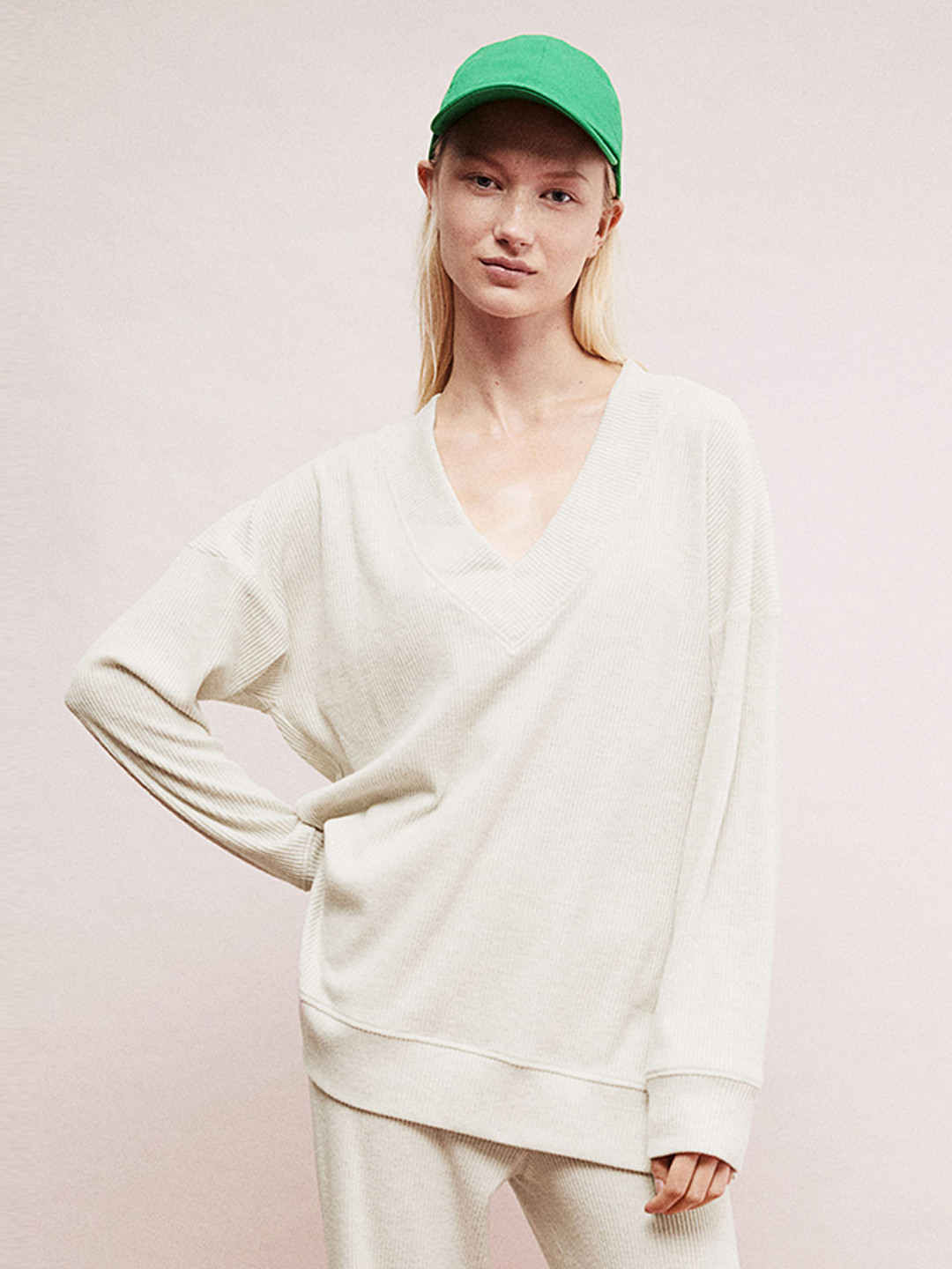 

H&M Women Beige Ribbed top