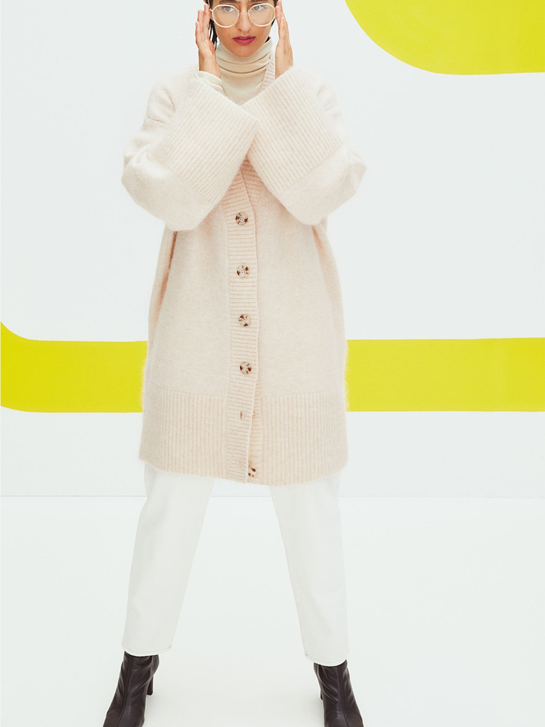 

H&M Women Beige Solid Fuzzy Long Wool-Blend Cardigan