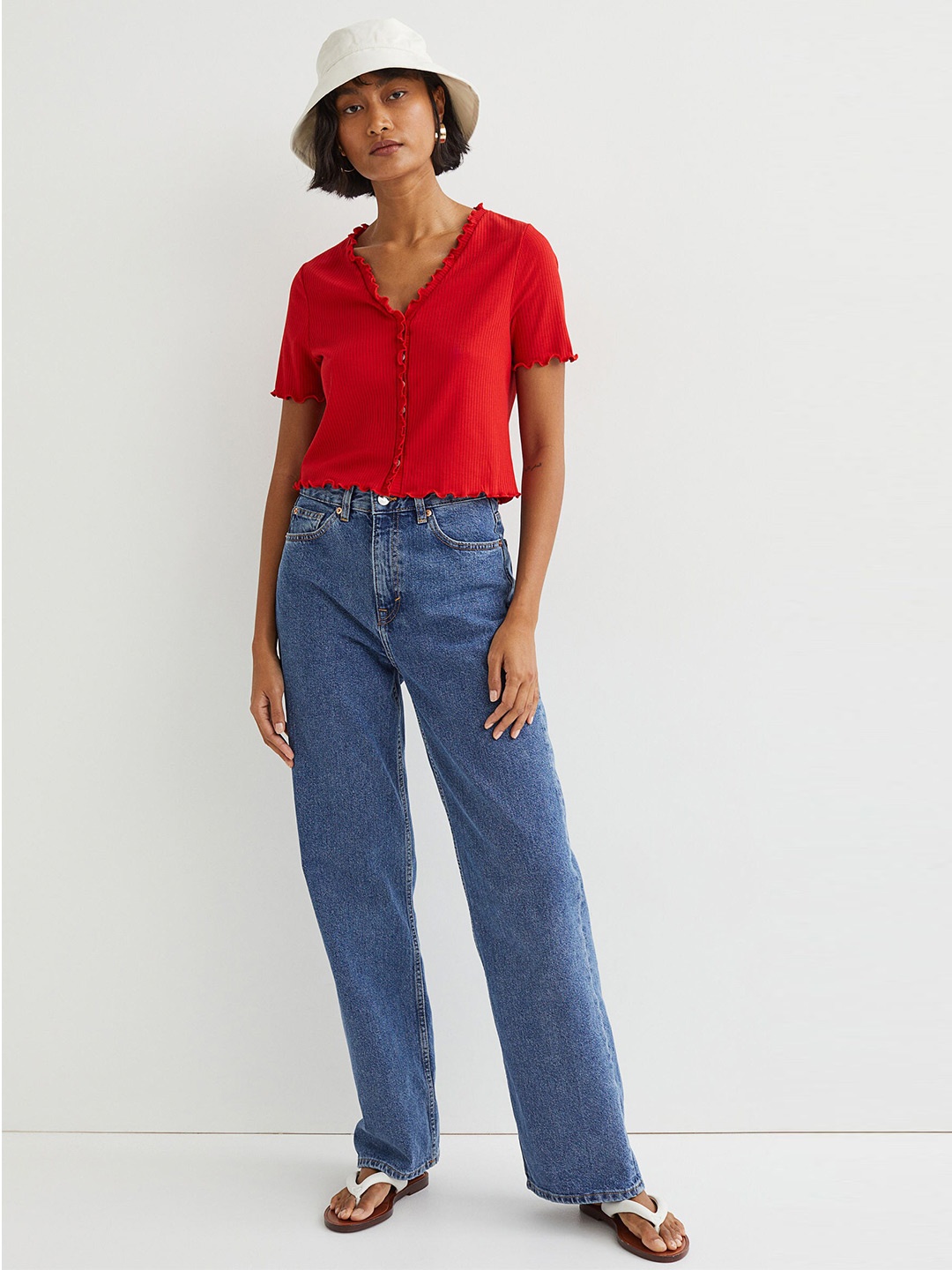

H&M Women Red Self-Striped Cropped Cardigan
