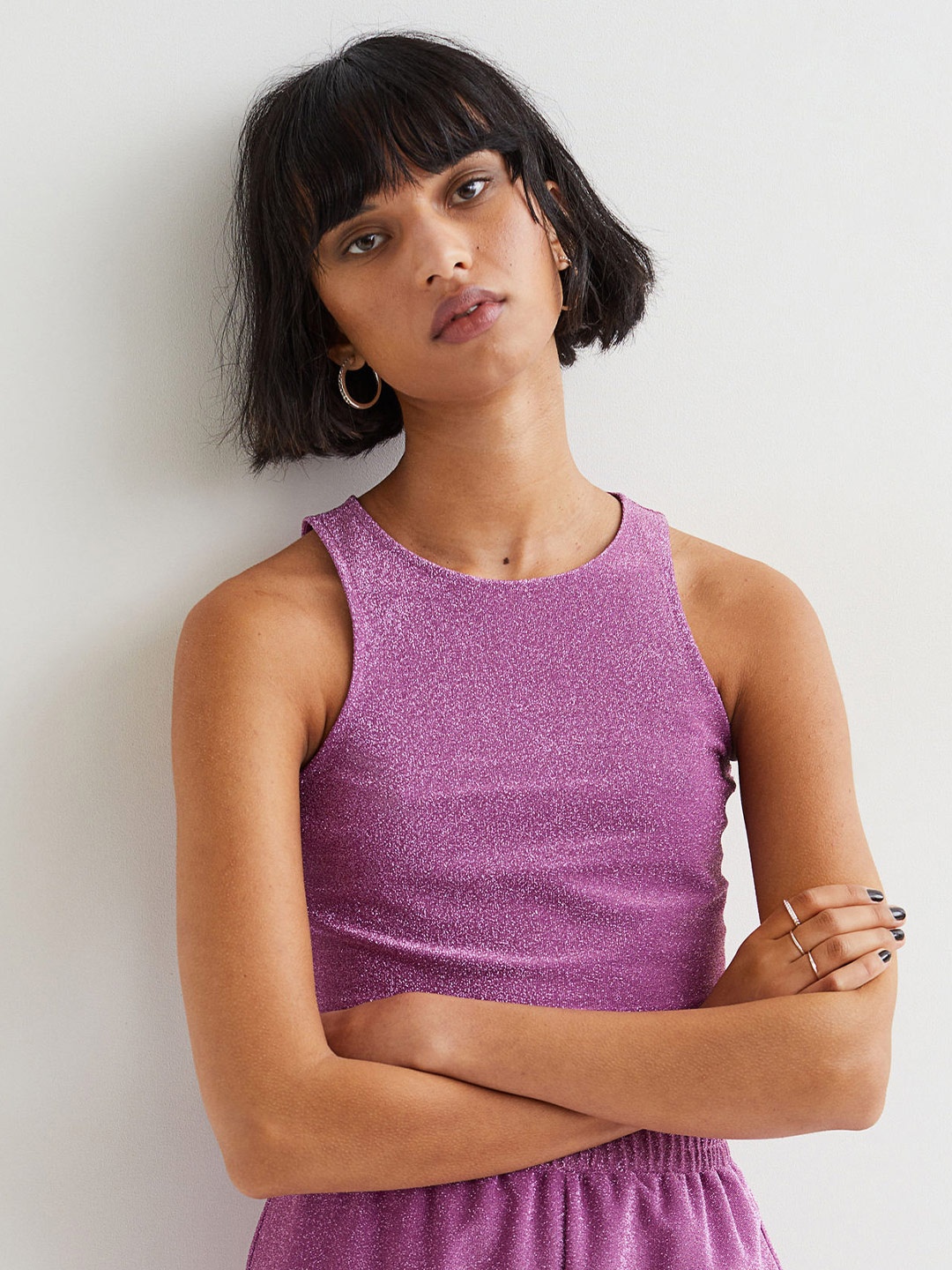 

H&M Pink Solid Glittery Round Neck Cropped Party Top