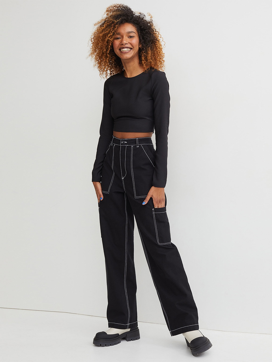 

H&M Women Black Solid Open-Back Crop Top
