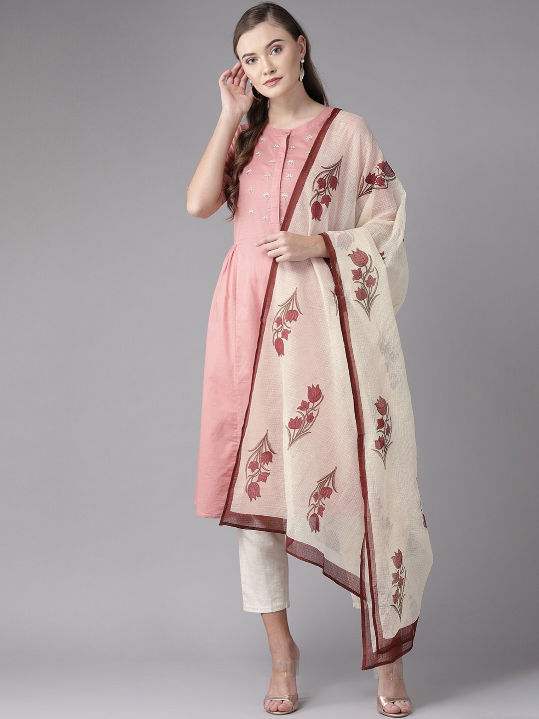 

anayna Maroon & Beige Ethnic Motifs Printed Block Print Dupatta