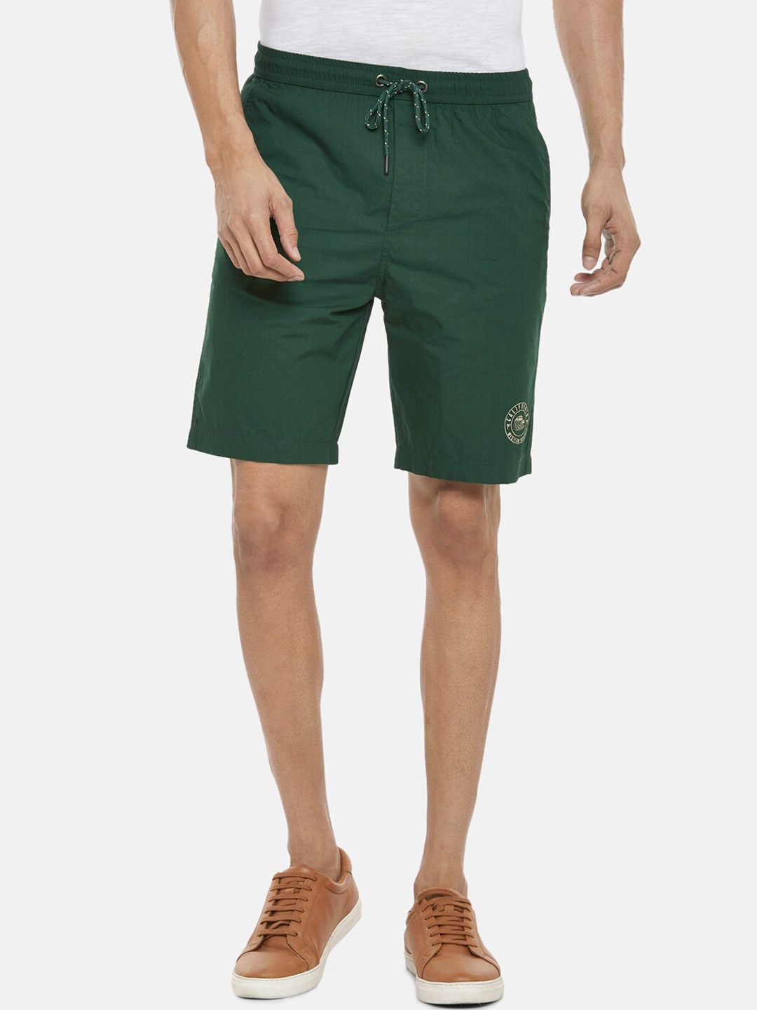 

Urban Ranger by pantaloons Men Green Slim Fit Shorts