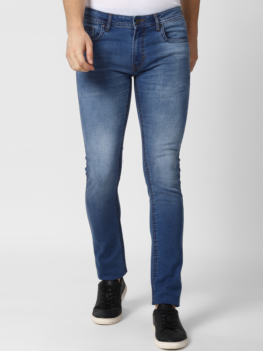 

Peter England Casuals Men Blue Slim Fit Heavy Fade Jeans