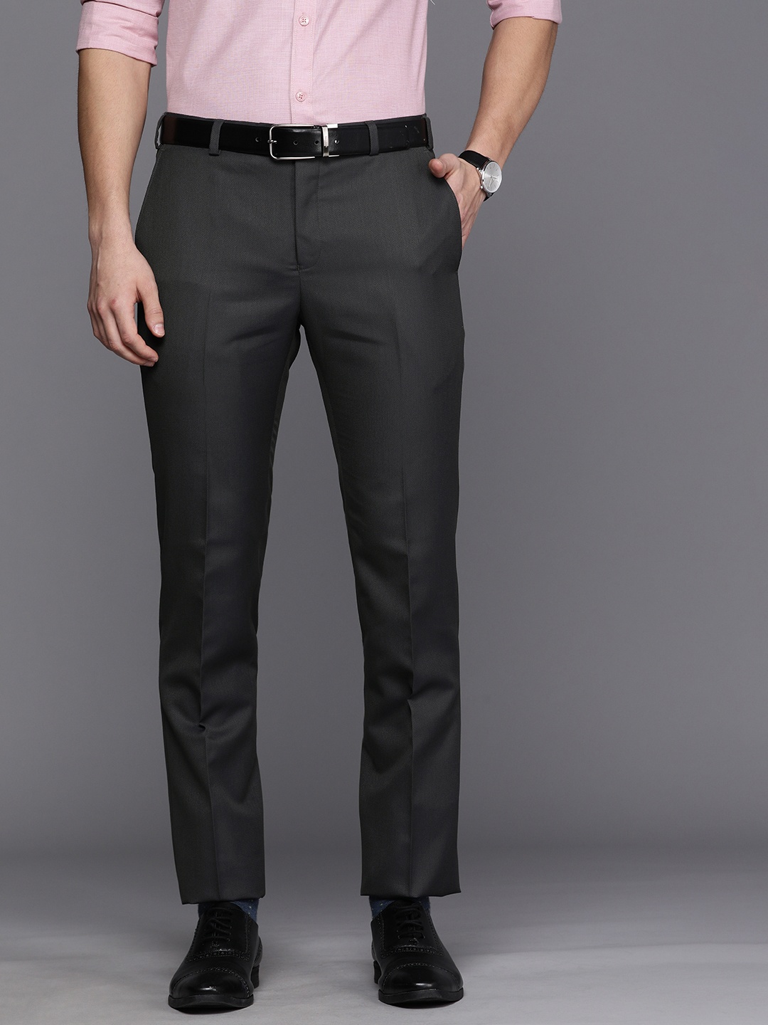 

Raymond Men Grey Textured Slim Fit Formal Trousers