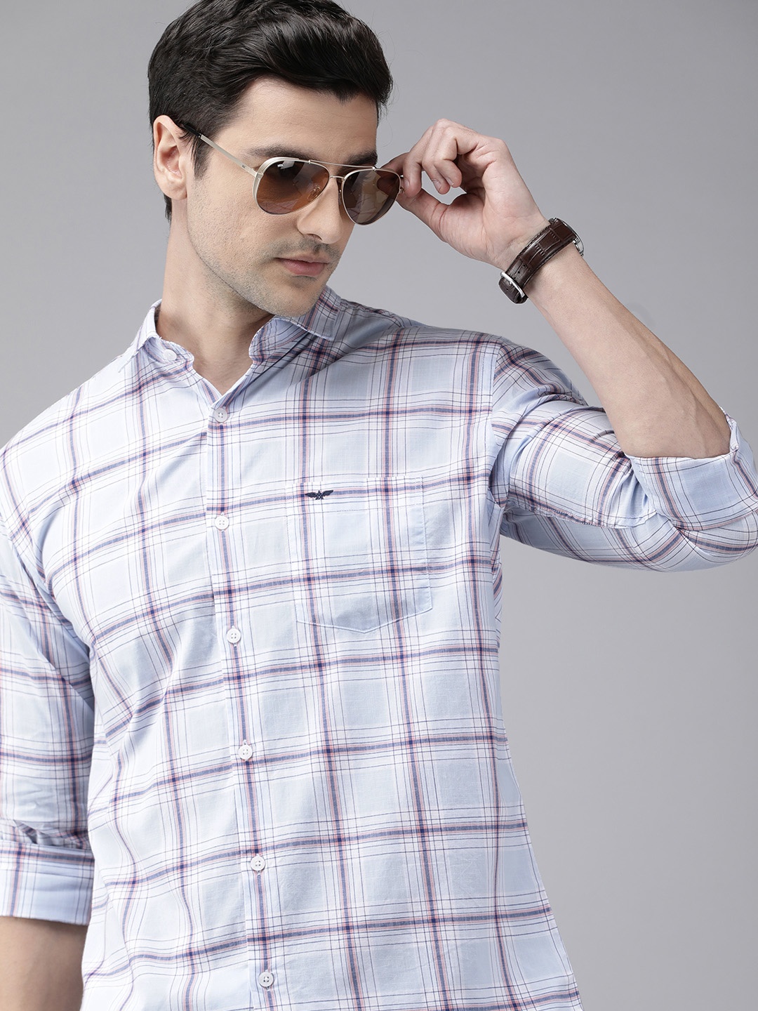 

Park Avenue Men Blue & Peach Slim Fit Checked Casual Shirt