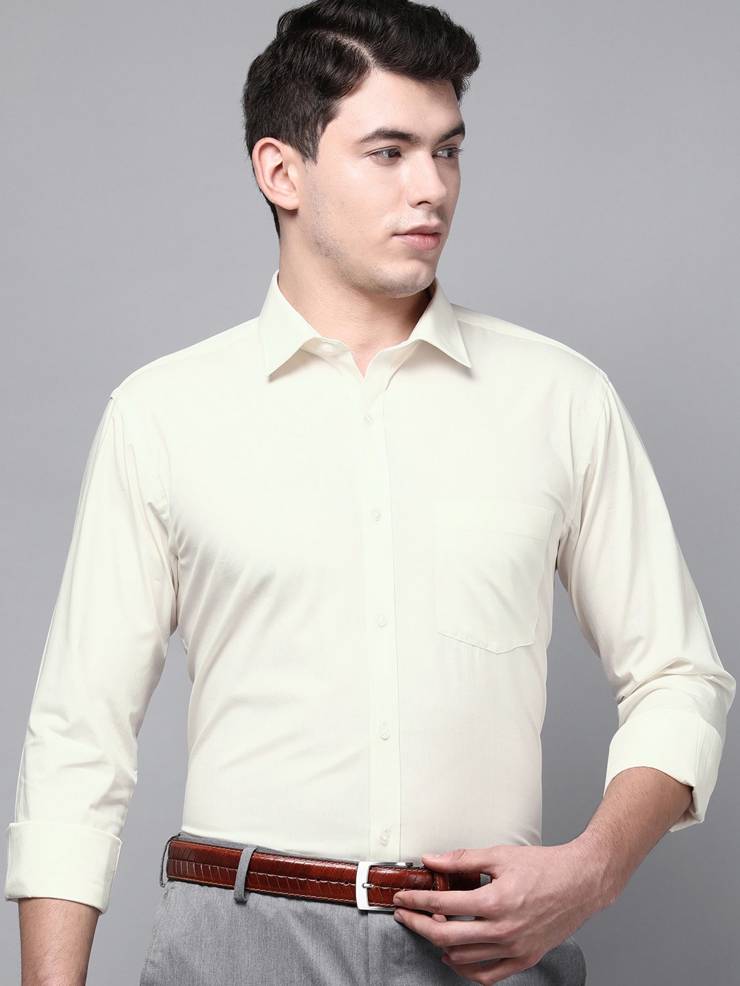 

Park Avenue Men Off White Slim Fit Solid Pure Cotton Formal Shirt