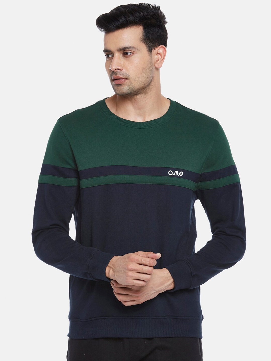 

Ajile by Pantaloons Men Navy Blue & Green Colourblocked Sweatshirt