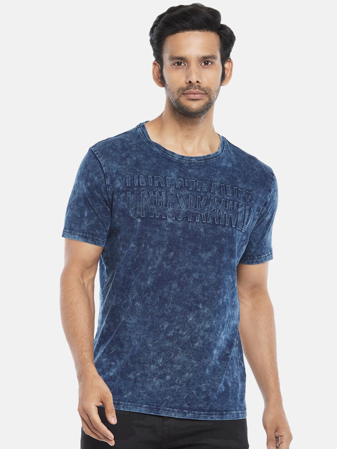 

SF JEANS by Pantaloons Men Blue Pockets Slim Fit T-shirt