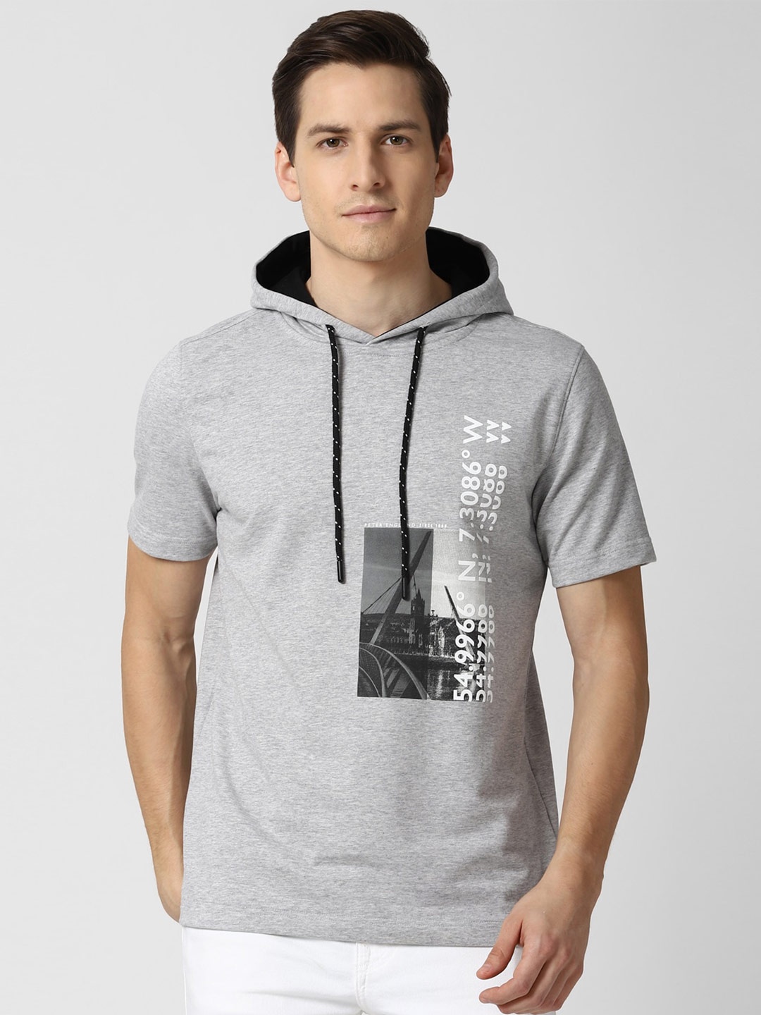 

Peter England Casuals Men Grey Printed Hooded Cotton Blend Sweatshirt