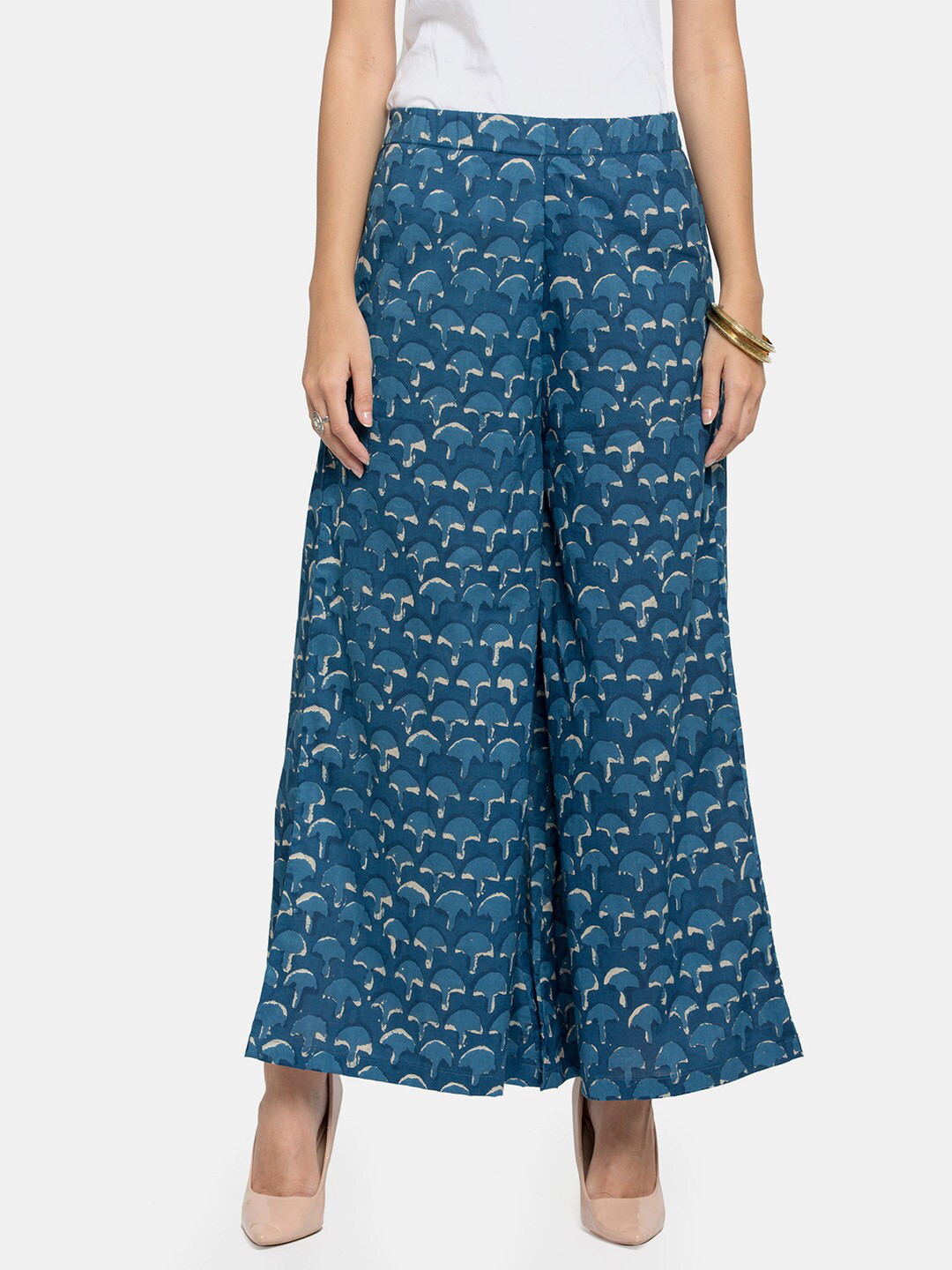 

Enchanted Drapes Women Blue Geometric Printed Pure Cotton Palazzo