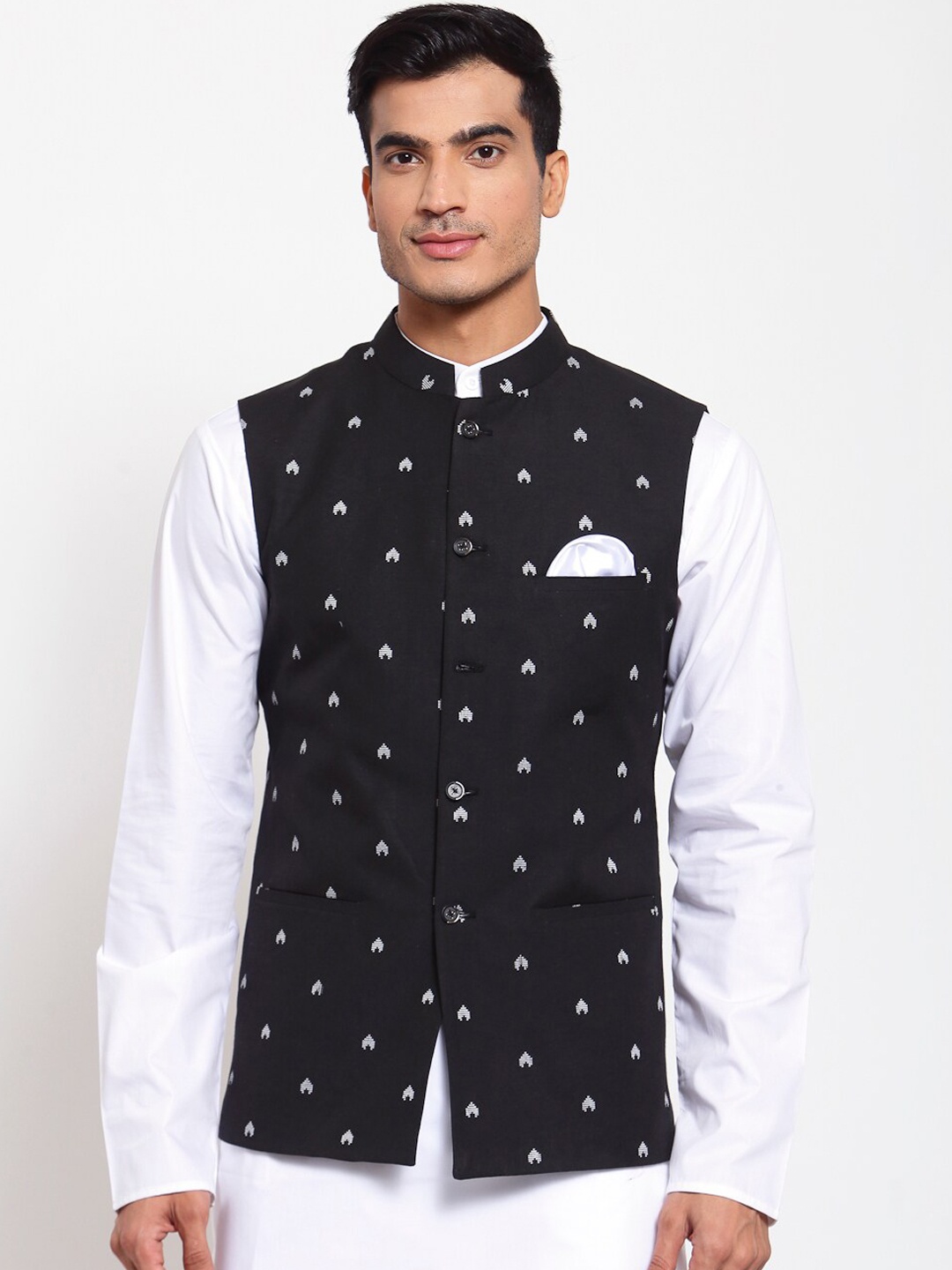 

MAXENCE Men Black & White Printed Pure Cotton Nehru Jacket