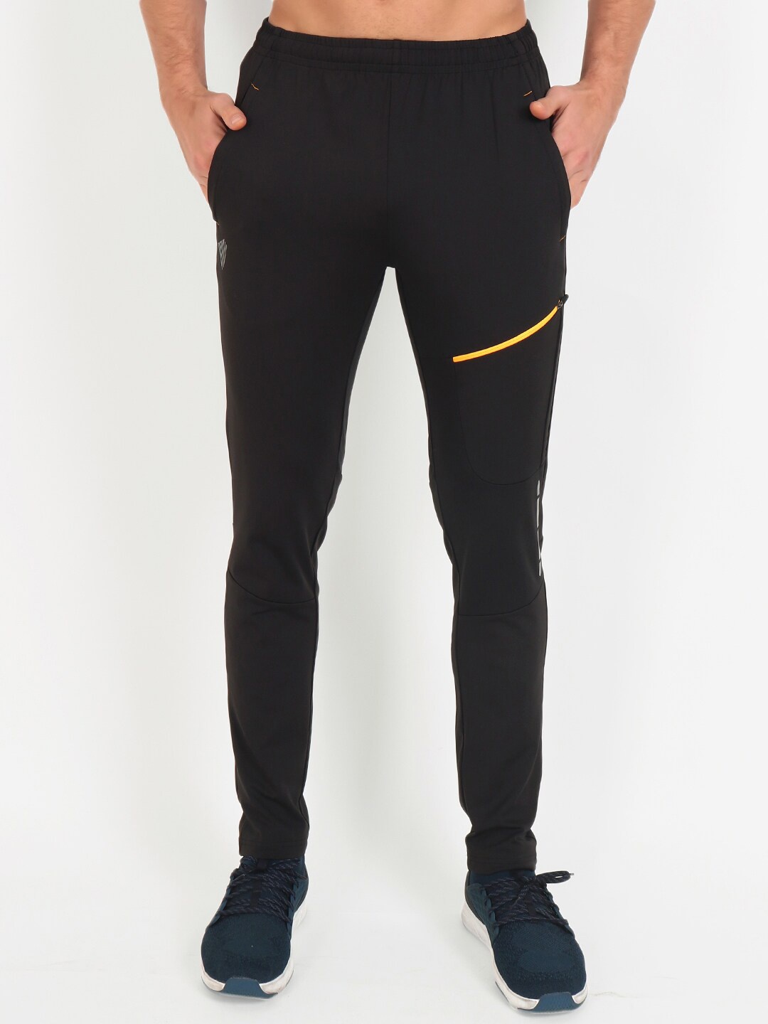 

VEGA Men Black Solid Slim-Fit Track Pants