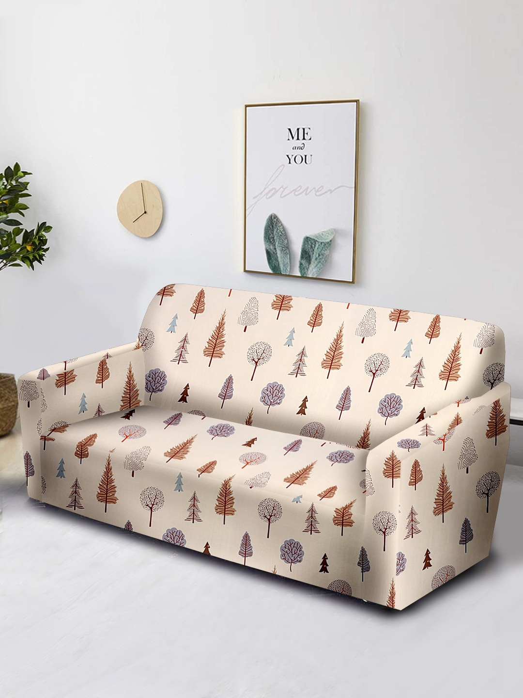 

Aura Beige & Brown Printed 3-Seater Non-Slip Sofa Cover