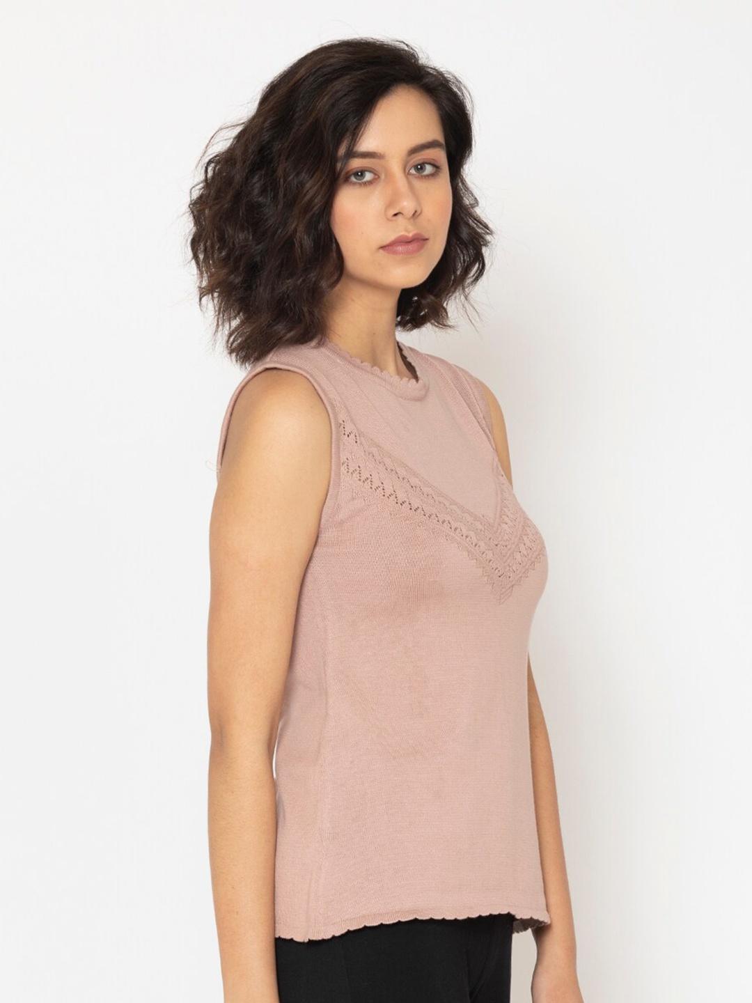 

SHAYE Women Nude-Coloured Pure Cotton Sweater Vest