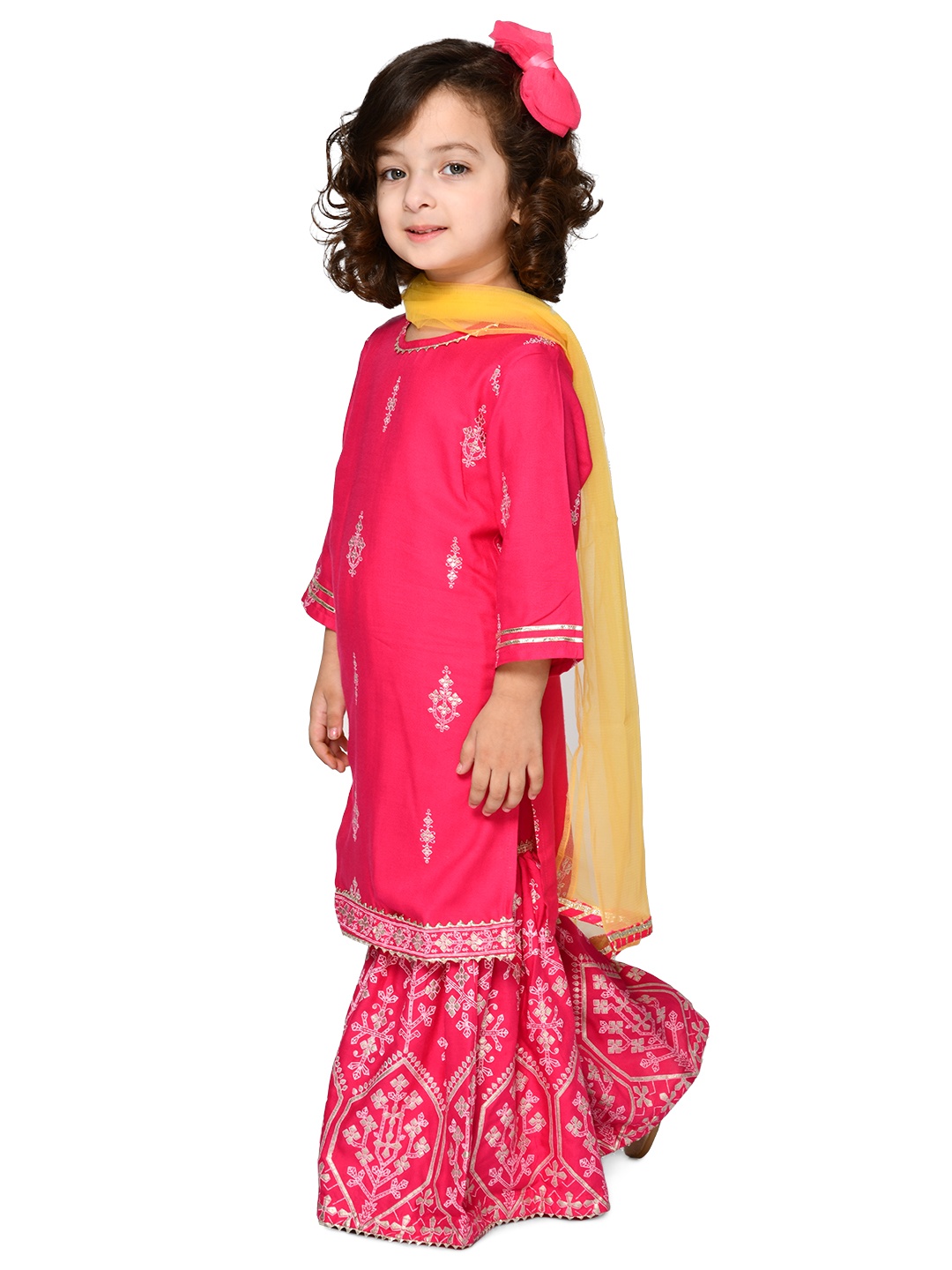 

SAKA DESIGNS Girls Magenta Ethnic Motif Embroidered Pure Cotton Kurti with Shara & Dupatta