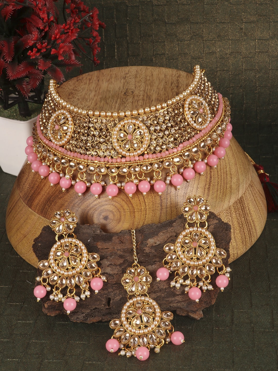 

PENNY JEWELS Pink & Gold-Plated Floral Stone Studded Jewellery Set