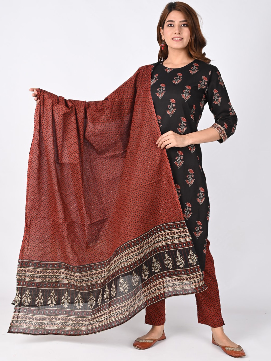 

ESME Women Black Ethnic Motifs Printed Pure Cotton Kurta with Trousers & Dupatta