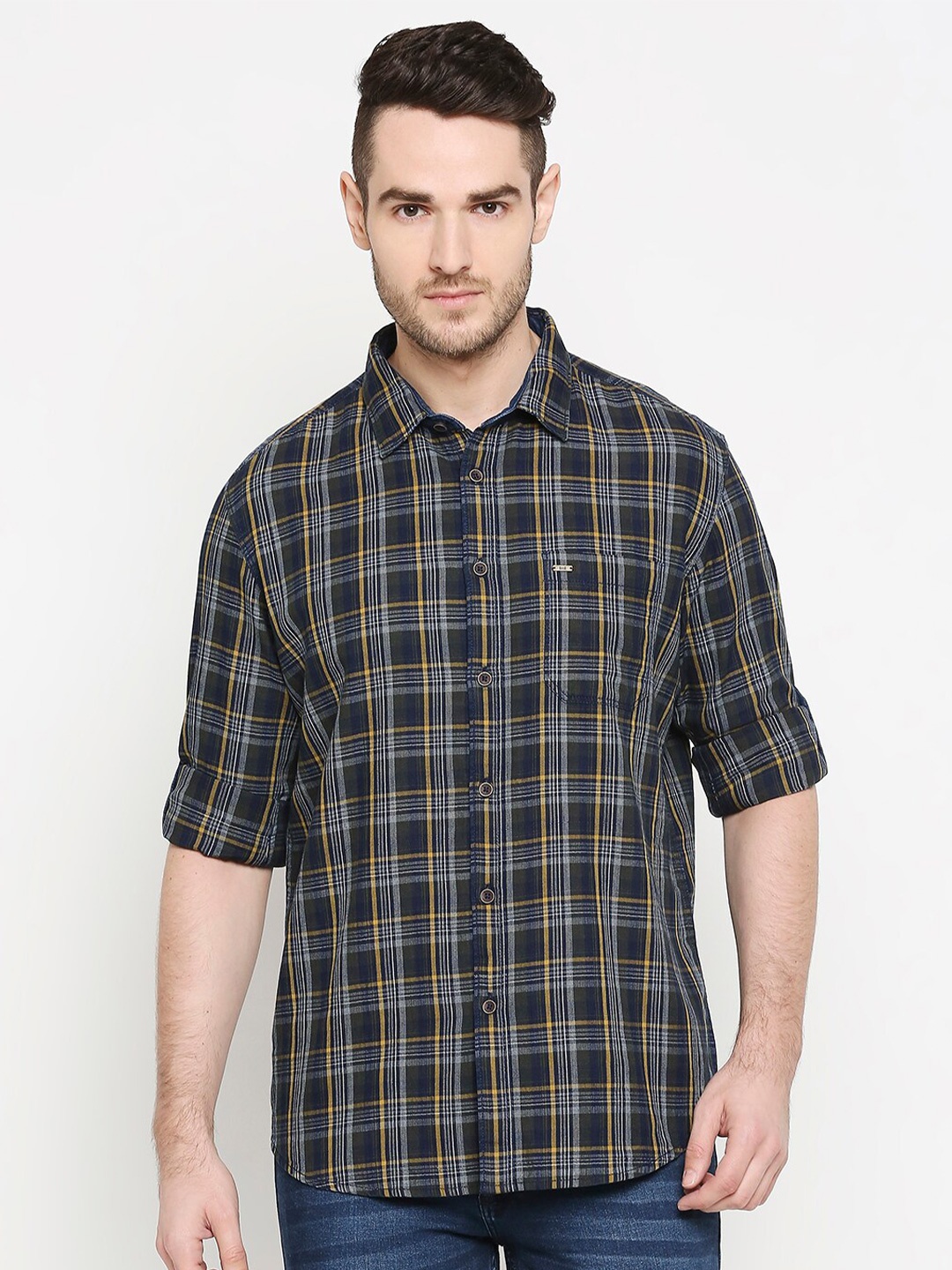 

Basics Men Green Slim Fit Tartan Checks Checked Casual Shirt