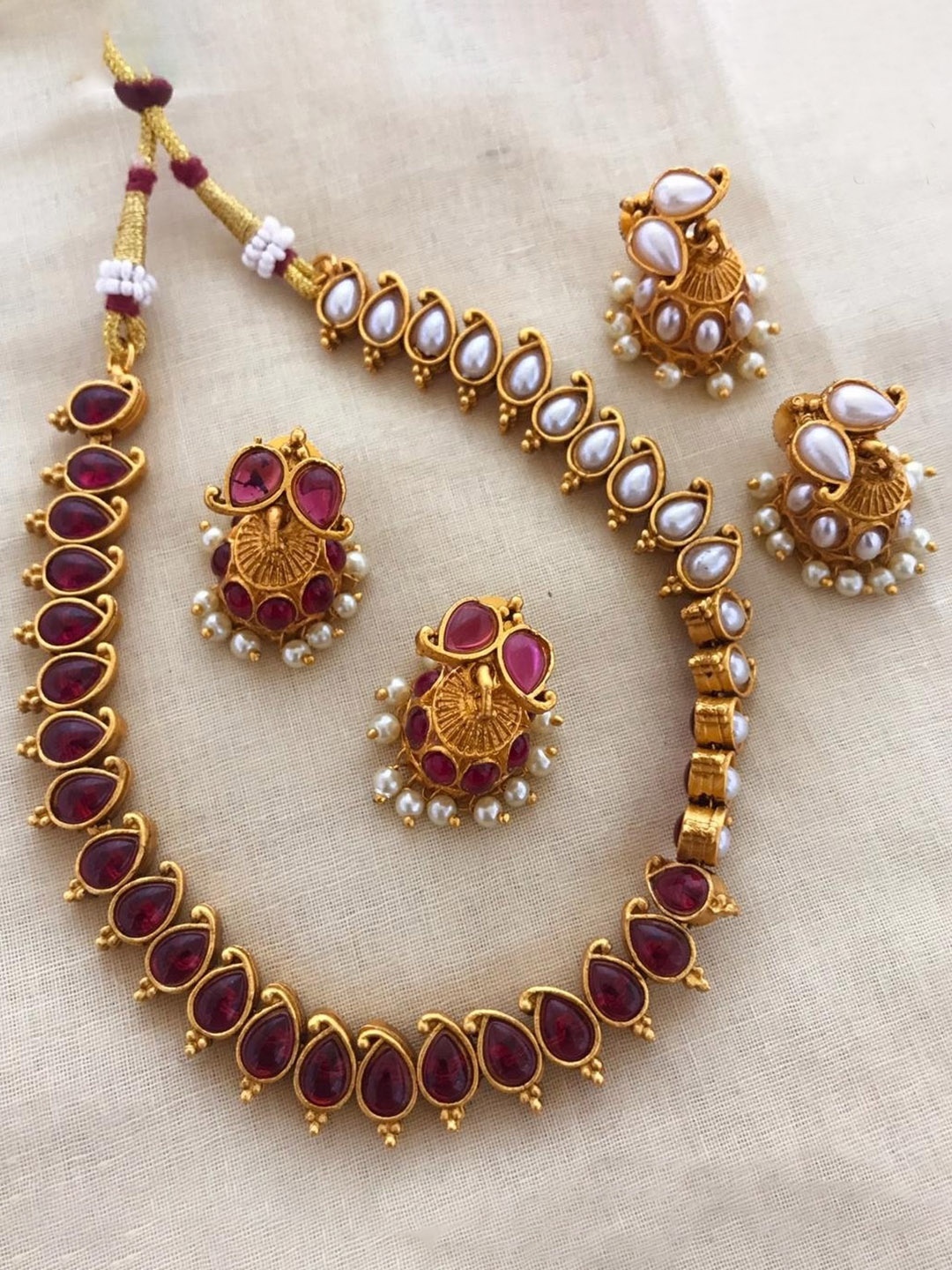 

GRIIHAM Gold-Toned & Pink AD-Studded & Beaded Jewellery Set