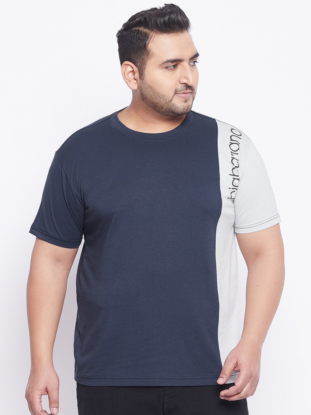 

bigbanana Plus Size Men Navy Blue & Grey Colourblocked Bio Finish T-shirt