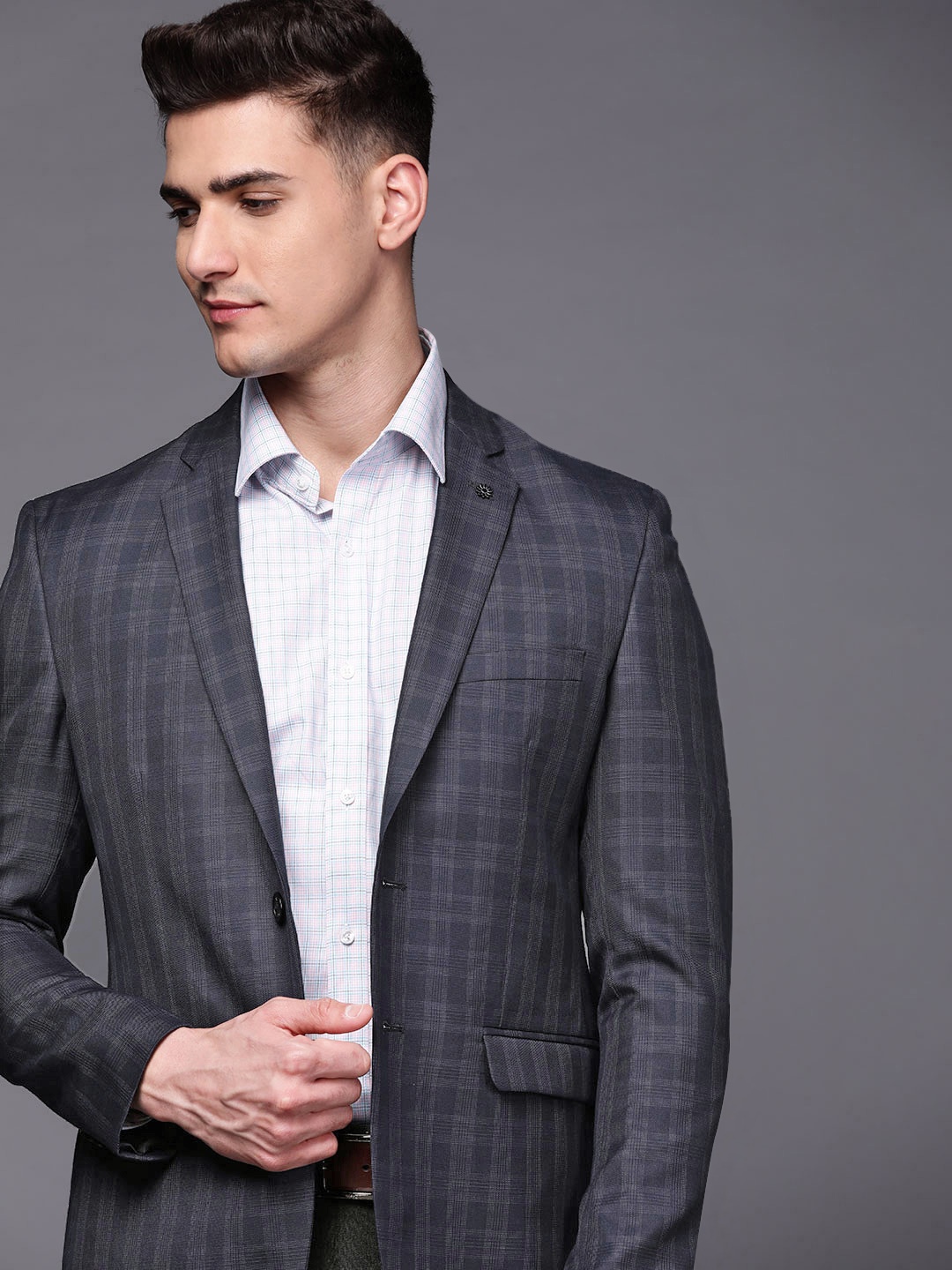 

Raymond Men Navy Blue Self Design Checked Single-Breasted Slim Fit Formal Blazer