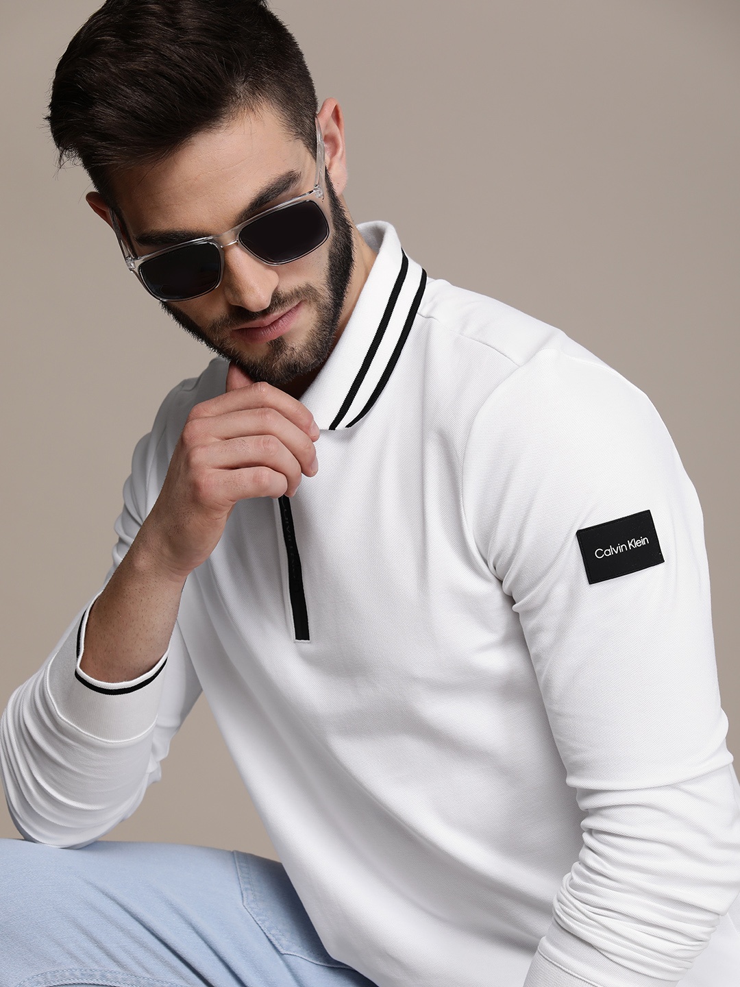 

Calvin Klein Jeans Men White & Black Colourblocked Polo Collar Slim Fit T-shirt