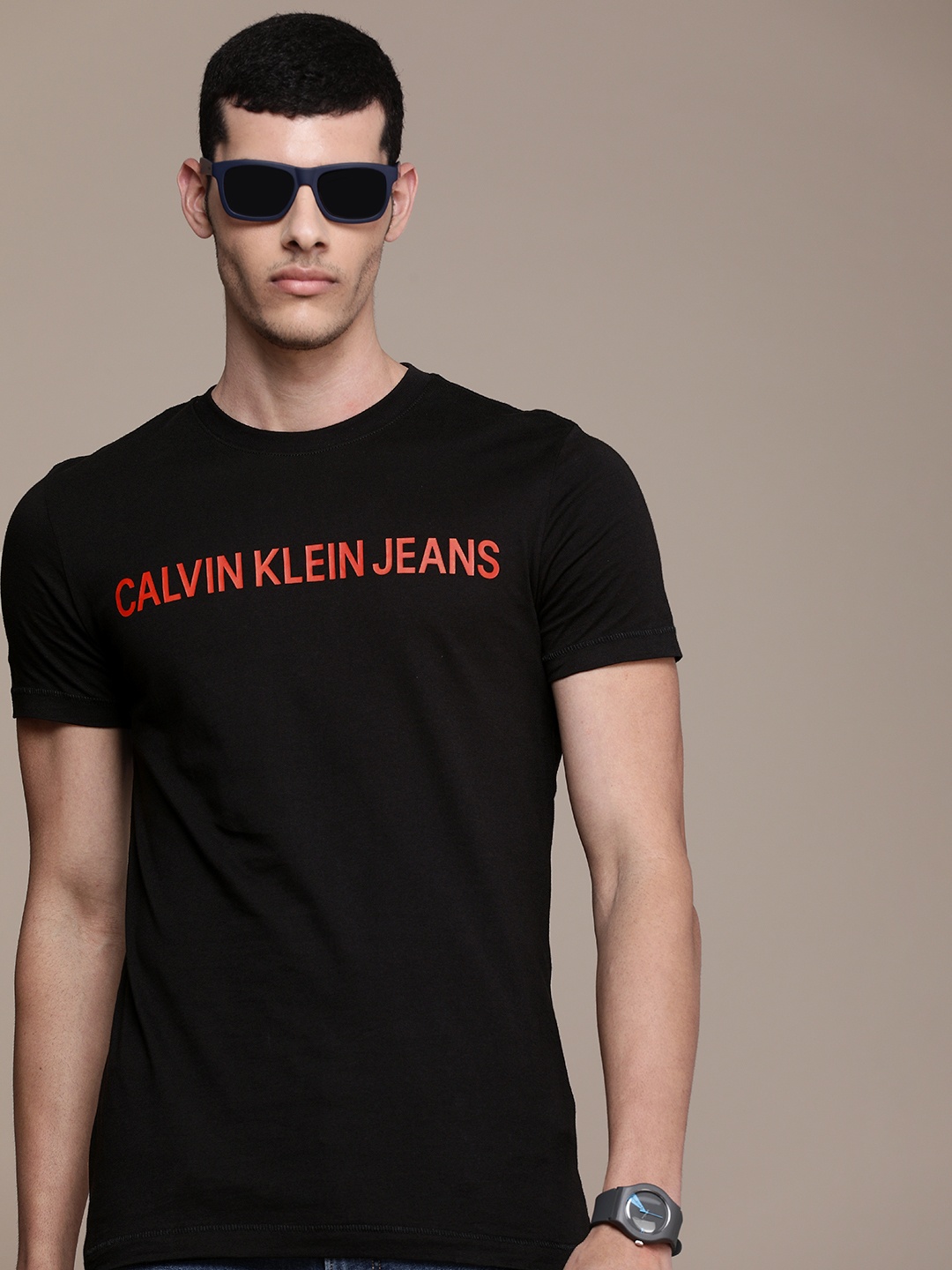 

Calvin Klein Jeans Men Black & Red Printed Slim Fit T-shirt