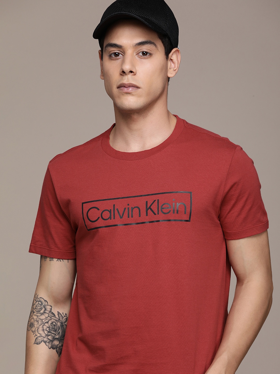 

Calvin Klein Jeans Men Maroon & Black Typography Printed Pure Cotton Casual T-shirt