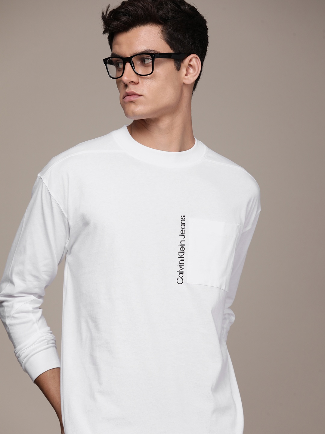 

Calvin Klein Jeans Men White Brand Logo Printed Organic Cotton T-shirt