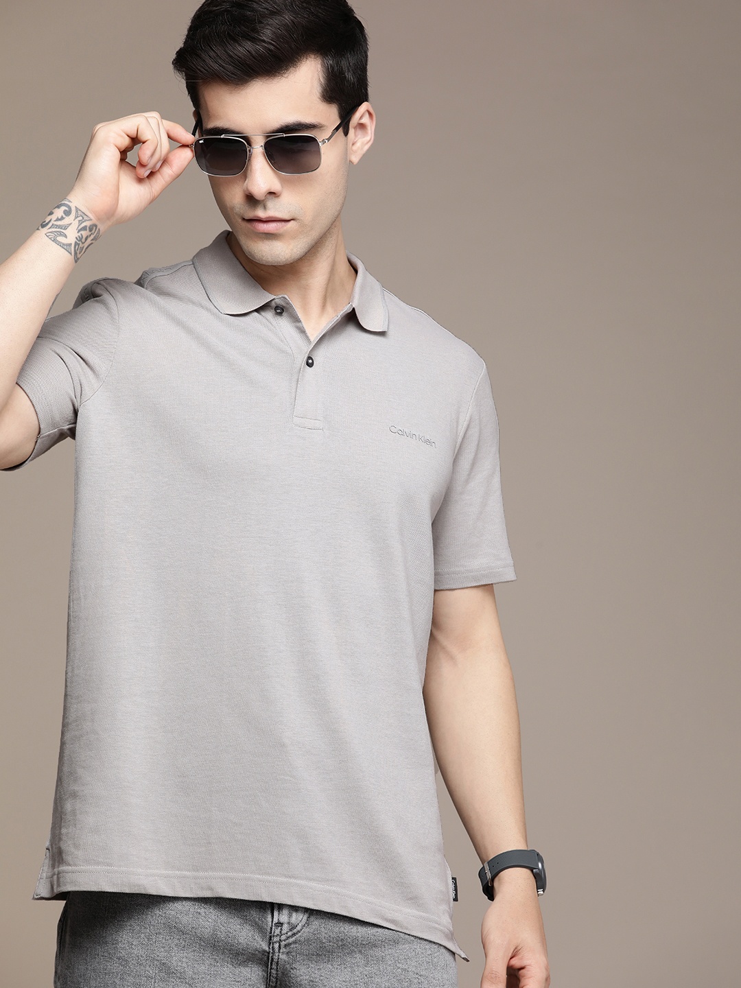 

Calvin Klein Jeans Men Grey Polo Collar Pure Cotton Slim Fit T-shirt