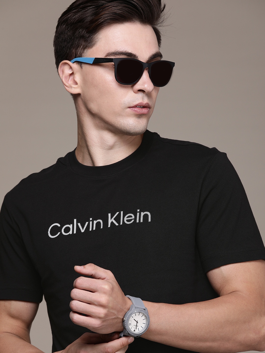 

Calvin Klein Jeans Men Black Brand Logo Printed Slim Fit T-shirt