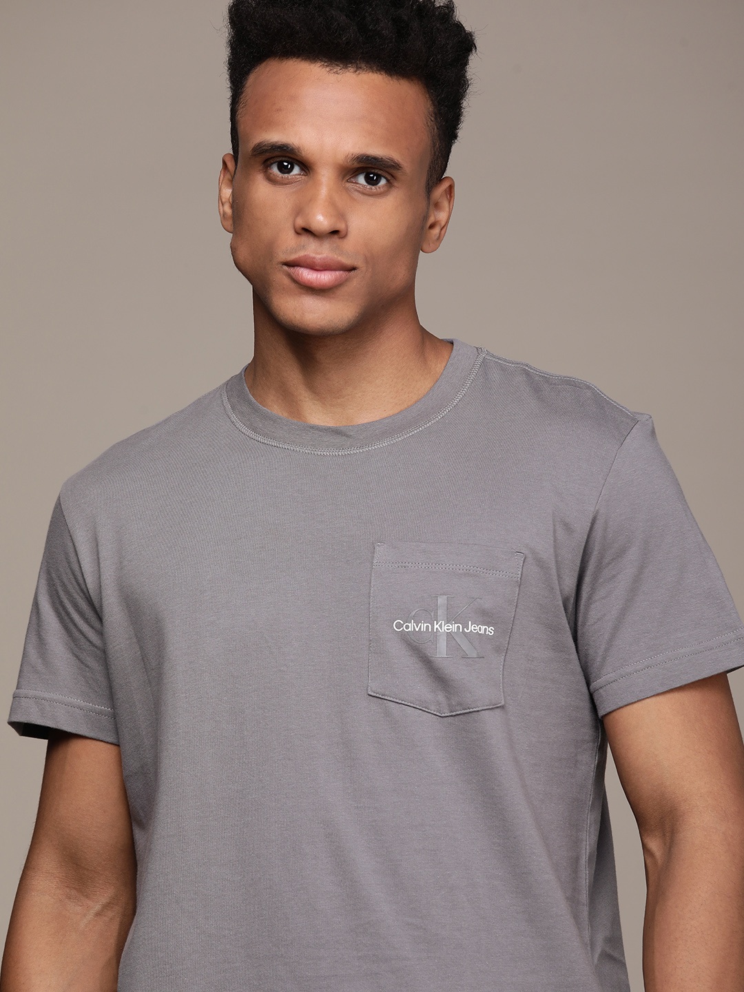 

Calvin Klein Jeans Men Grey Pocket Detail Pure Cotton T-shirt