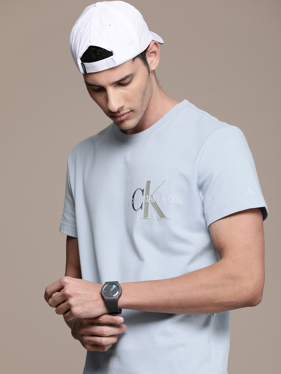 

Calvin Klein Jeans Men Blue Printed T-shirt
