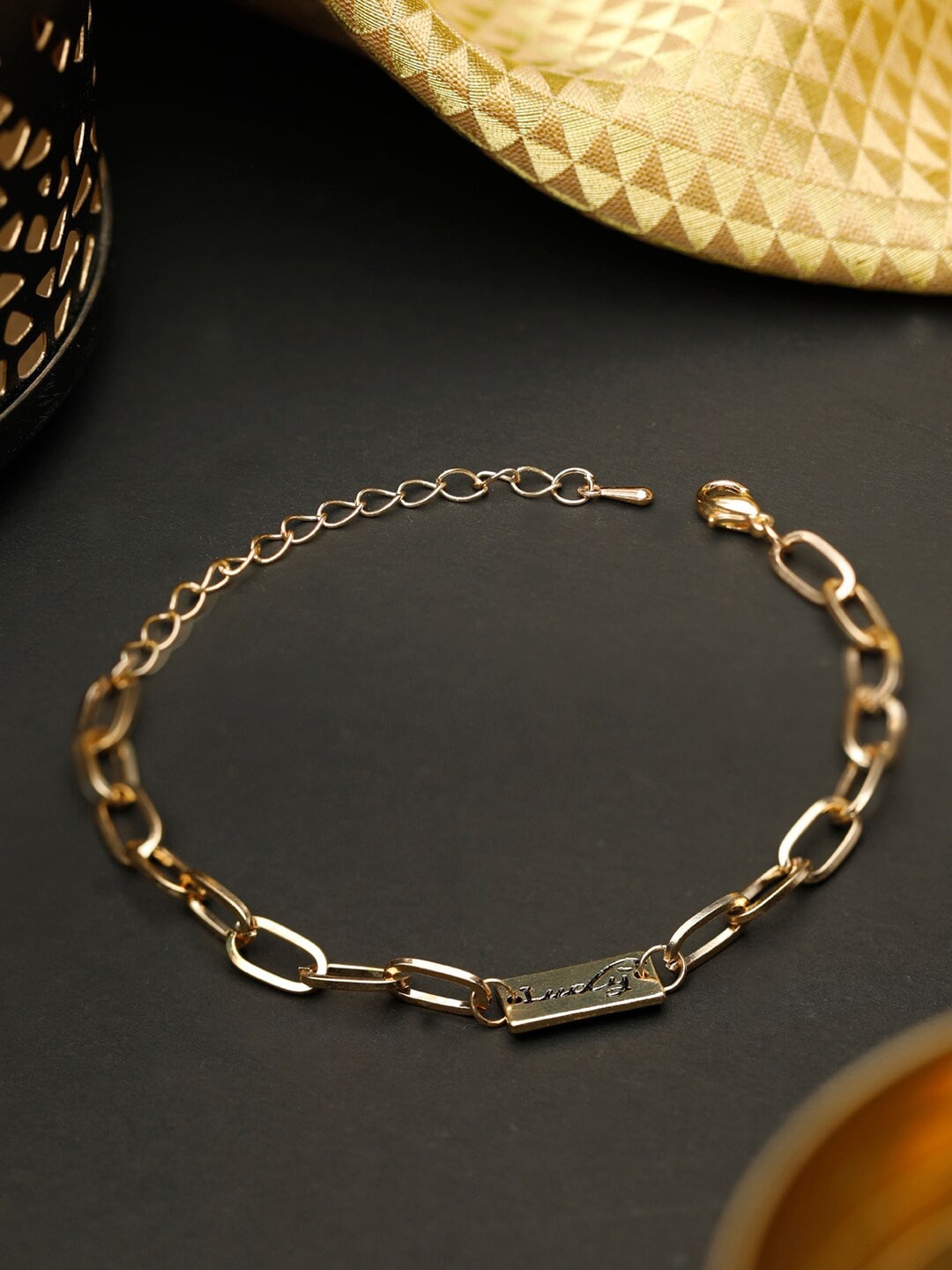 

PRITA BY PRIYAASI Women Gold-Plated Brass Rose Link Bracelet, Rose gold