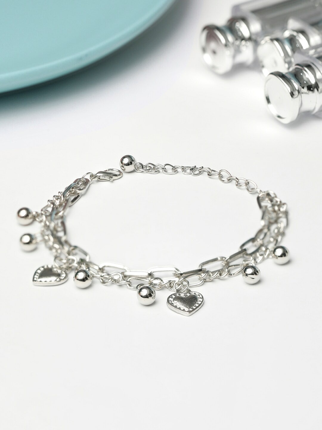

PRITA BY PRIYAASI Women Silver-Toned Hearth Link Bracelet