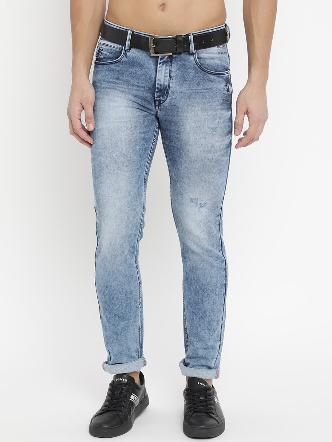 

V2 Value & Variety Men Blue Mildly Distressed Heavy Fade Jeans