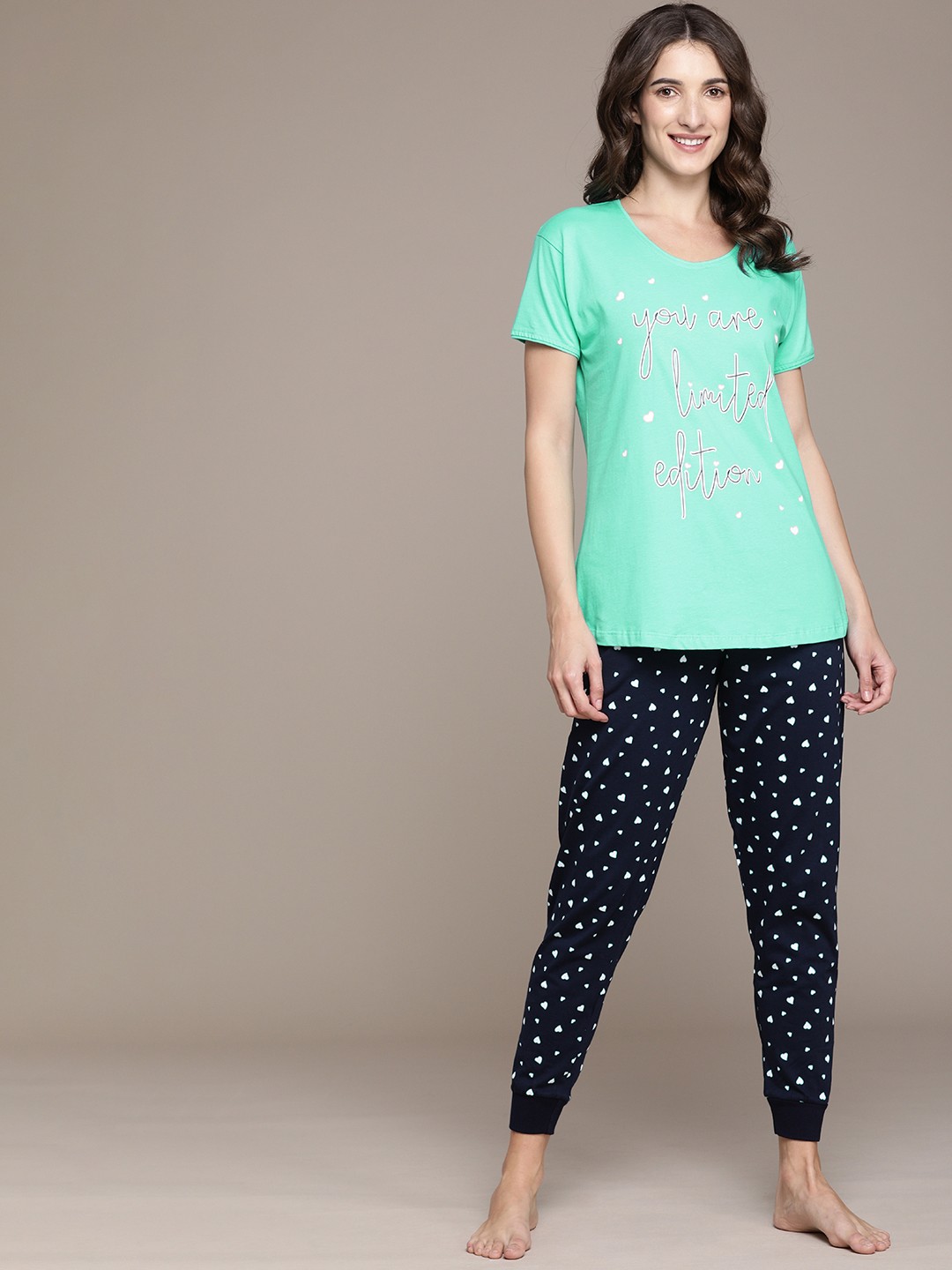 

beebelle Women Green & Navy Blue Printed Night suit