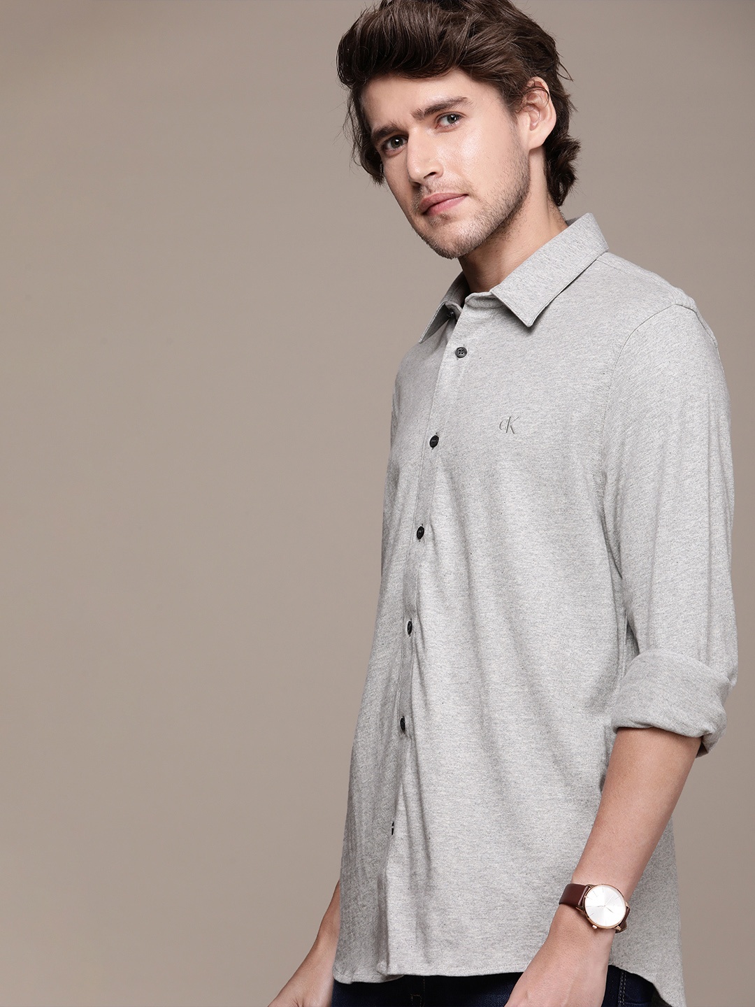 

Calvin Klein Jeans Men Grey Solid Slim Fit Casual Shirt