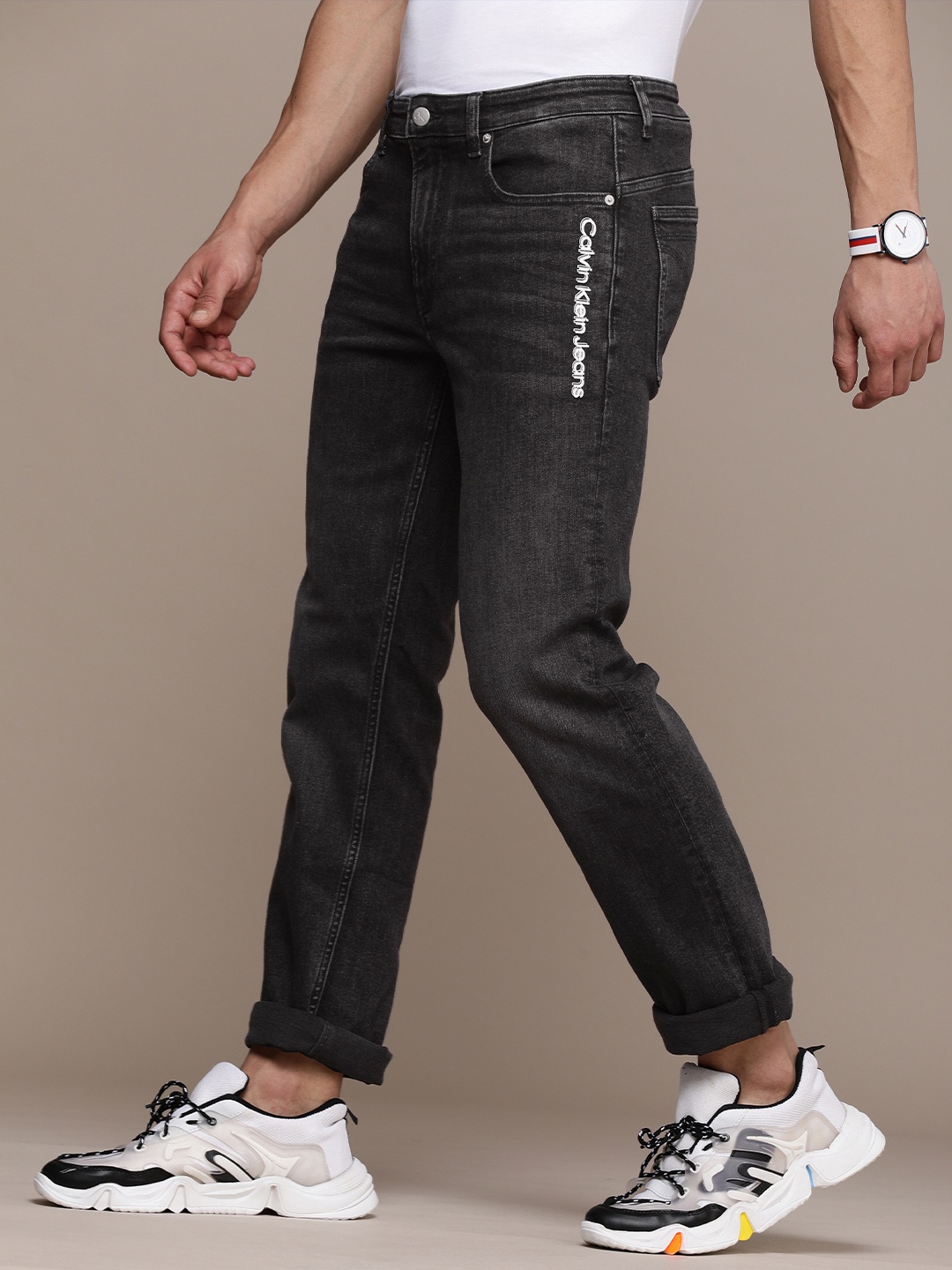 

Calvin Klein Jeans Men Black Slim Fit Light Fade Printed Stretchable Jeans